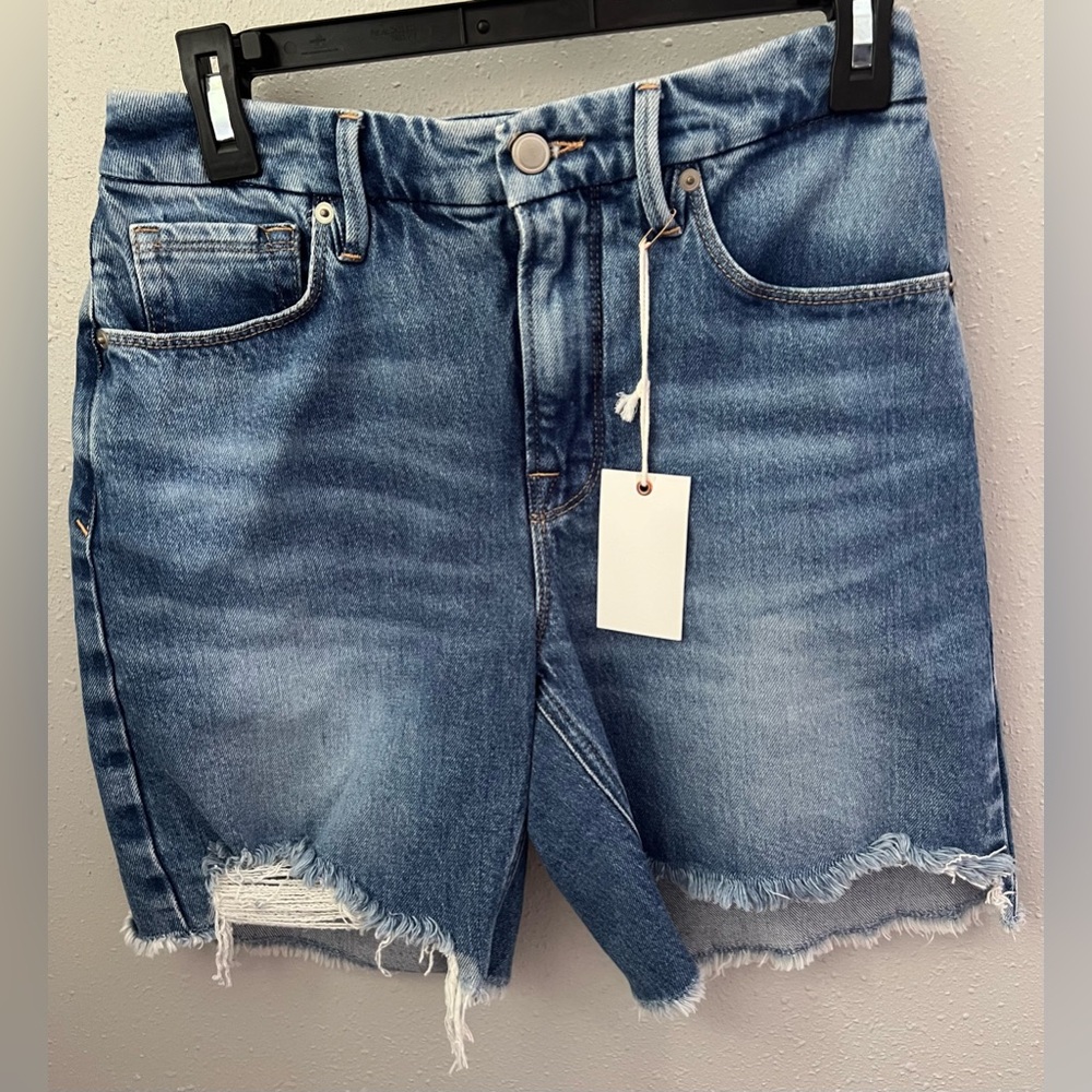 Good American Good 90's Icon Bermuda Shorts in Indigo Size 2 New